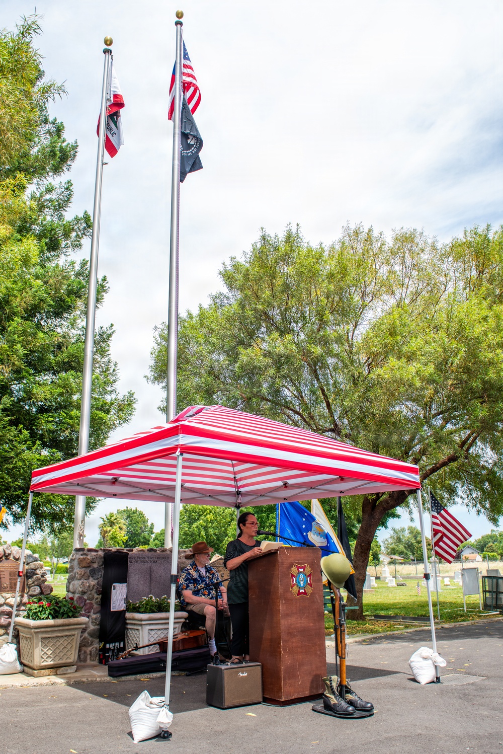 60th AMW visits Winters Cemetery for Memorial Day ceremony