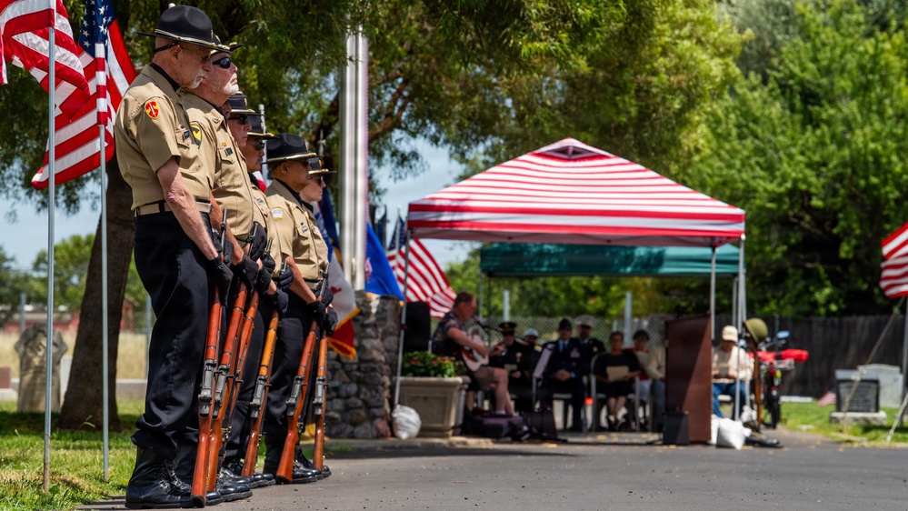 60th AMW visits Winters Cemetery for Memorial Day ceremony
