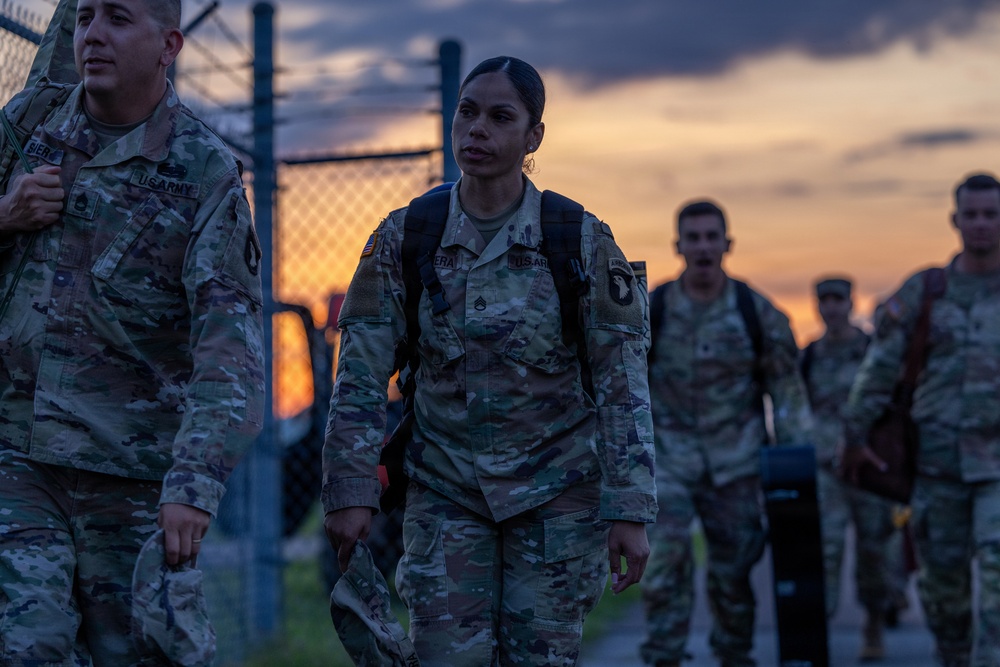 101st HHBN Soldiers return from Border Mission