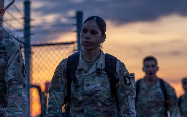 101st HHBN Soldiers return from Border Mission