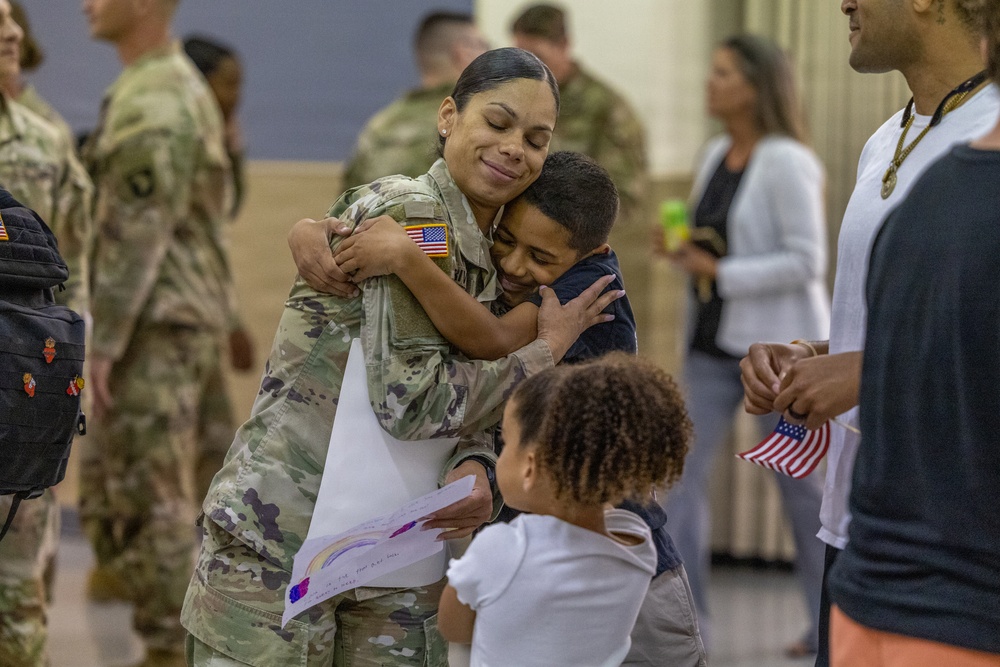 101st HHBN Soldiers return from Border Mission
