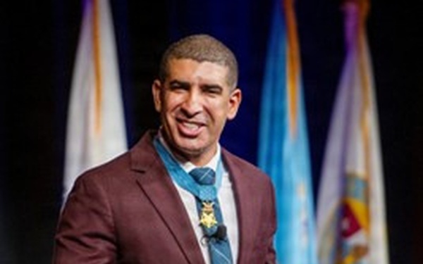 ‘You matter to us more than you’ll ever understand,’ Medal of Honor recipient says to Military Health System