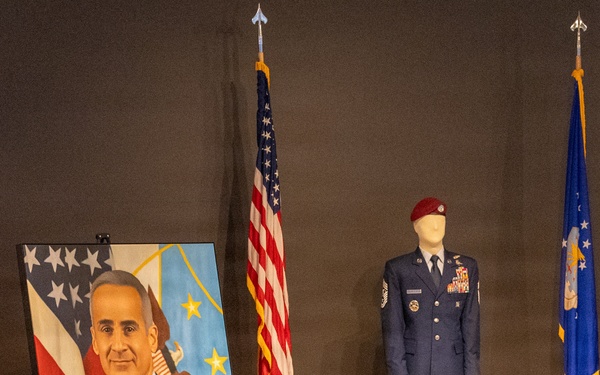 Where Leaders Are Made: Sheppard NCO Academy Dedicates Auditorium to SEAC 4 Colón‑López