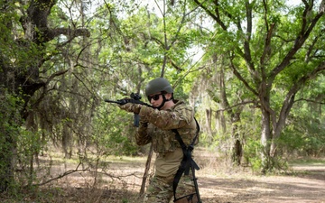 New Exoskeleton Designed to Facilitate the Self-Evacuation of Wounded Soldiers
