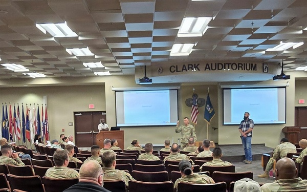 Public Health briefs Soldiers on mold prevention at Barracks Stakeholder Meeting