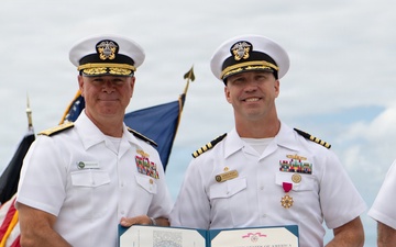 USS Somerset Changes Command