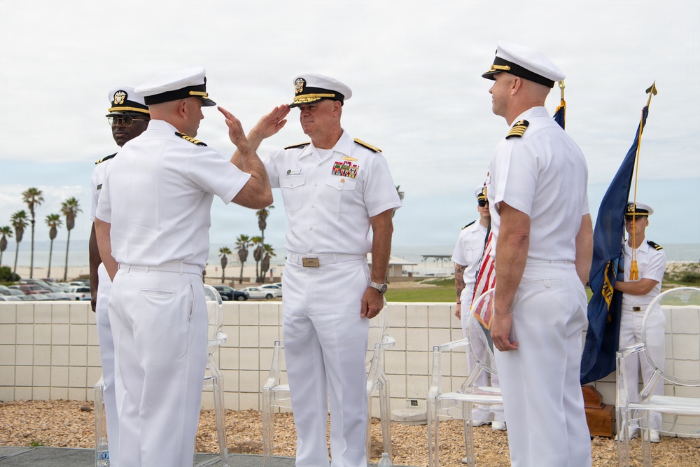 USS Somerset Changes Command