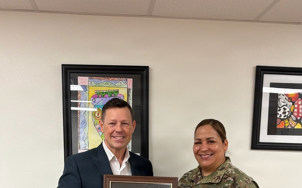 Fort McCoy Garrison commander presents certificates of appreciation to Sparta and Tomah school districts