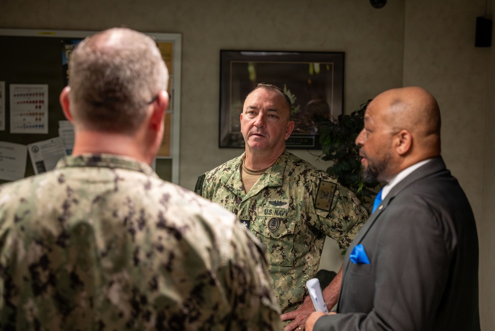 MCPON John Perryman Visits JEB Little Creek-Fort Story