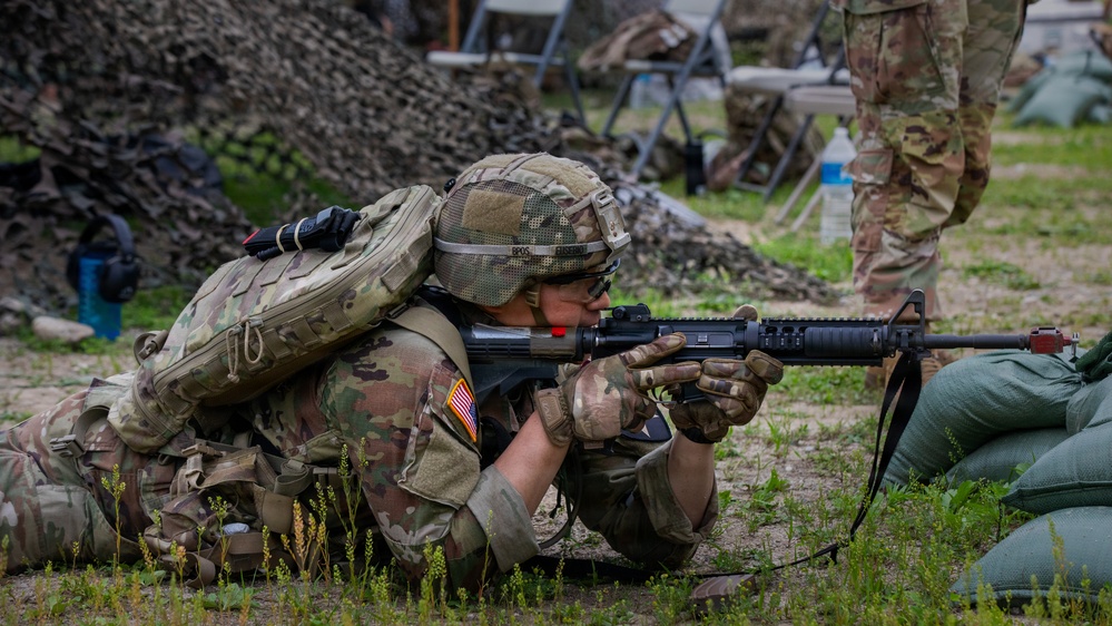 Soldiers Participate in the EFMB Training