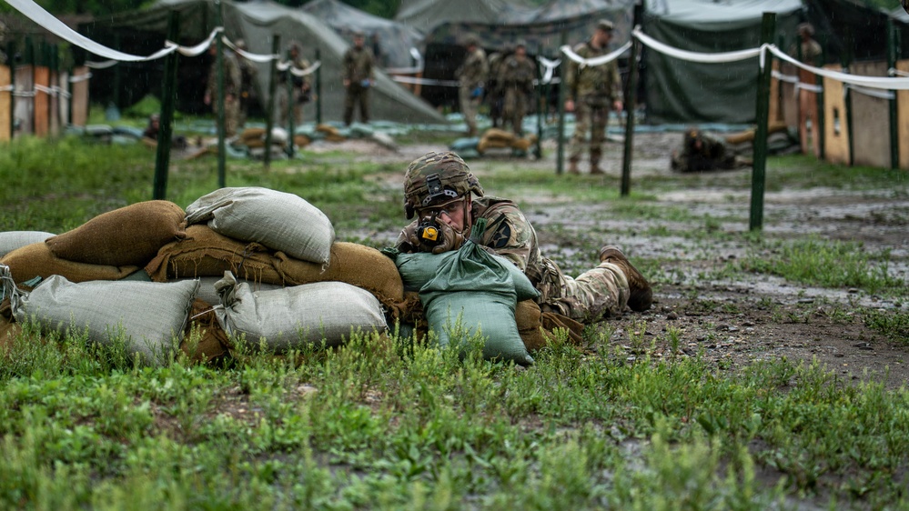 Soldiers conduct Combat Drills During E3B Testing