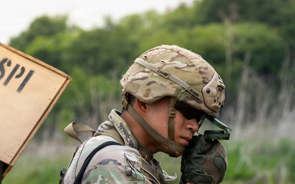 Soldiers Conduct Land Navigation