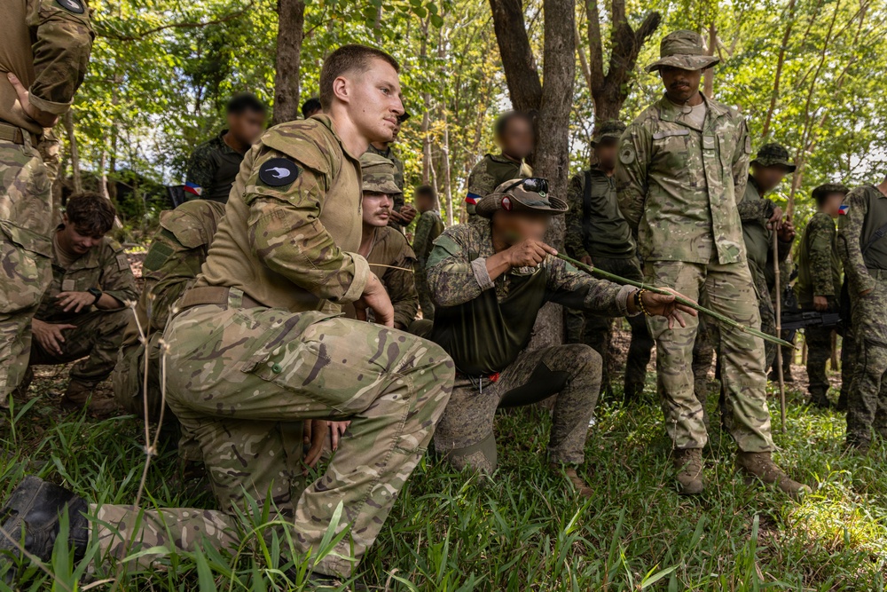 SALAKNIB 2026: Joint Jungle Tracking Course