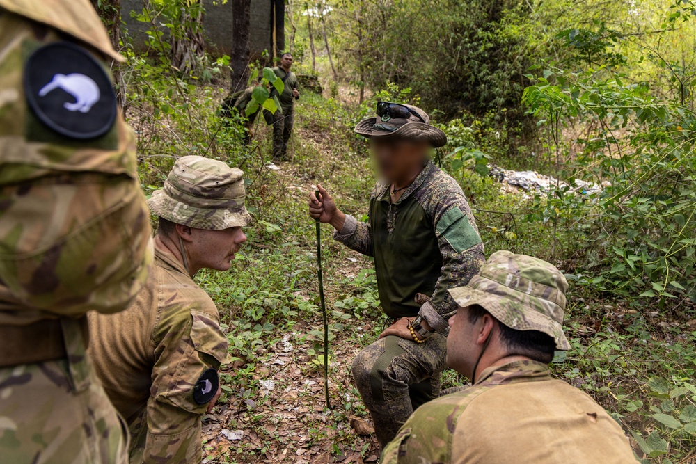 SALAKNIB 2026: Joint Jungle Tracking Course