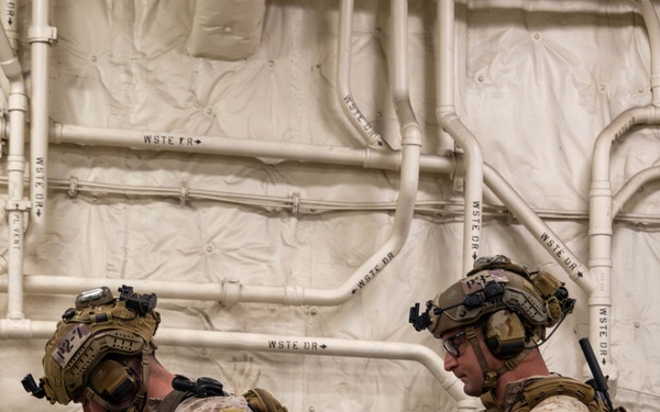 LCF-24: Fast-Roping &amp; Caving Ladder Drills Aboard USS Fort Lauderdale