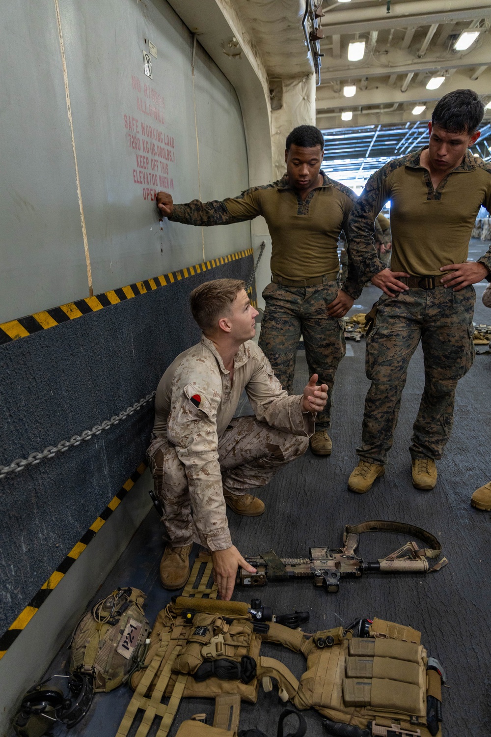 LCF-24: Fast-Roping &amp; Caving Ladder Drills Aboard USS Fort Lauderdale