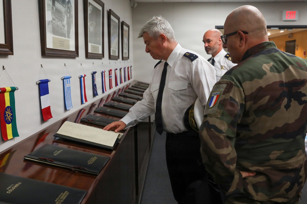 Rear Admiral Guillaume Pinget Visits United Nations Command