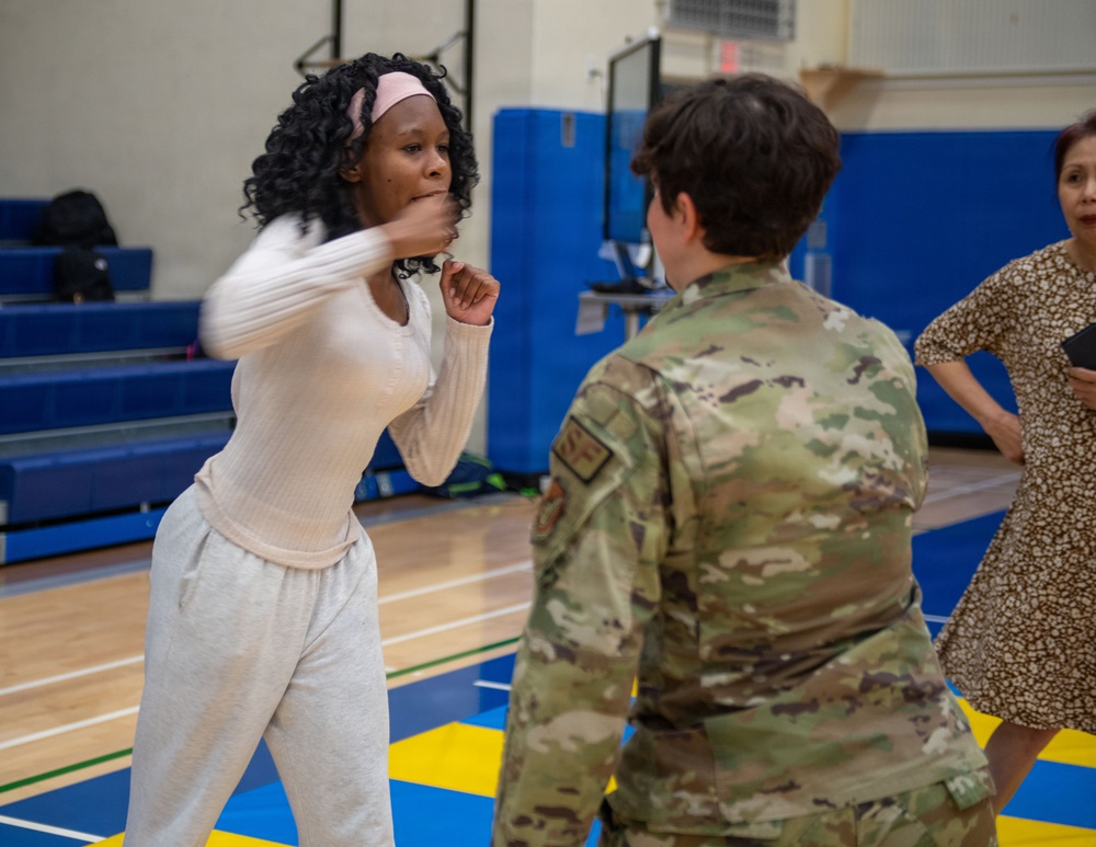 374 SFS teaches self-defense to Yokota High School students