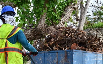 USACE Removes Super Typhoon Sinlaku Debris on Mañagaha Island