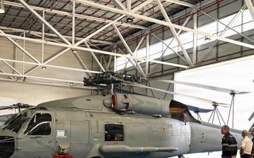 NAVSTA Rota Spanish Armada receives U.S. SH-60F Seahawk