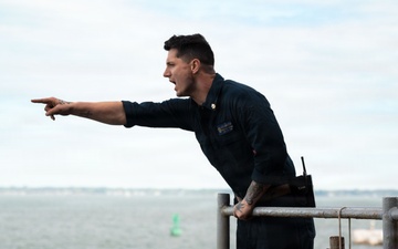 IKE returns from flight deck cert
