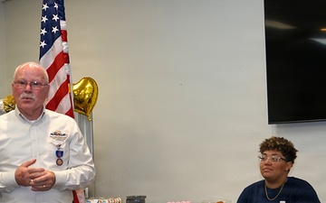 Kenneth Strauss retires