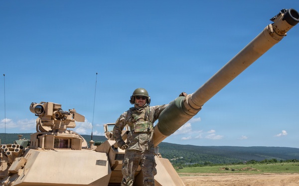 36th Infantry Regiment Soldiers support readiness at Bulgaria tank gunnery