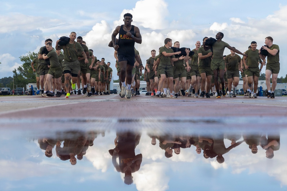 MACG-28 conducts physical training event