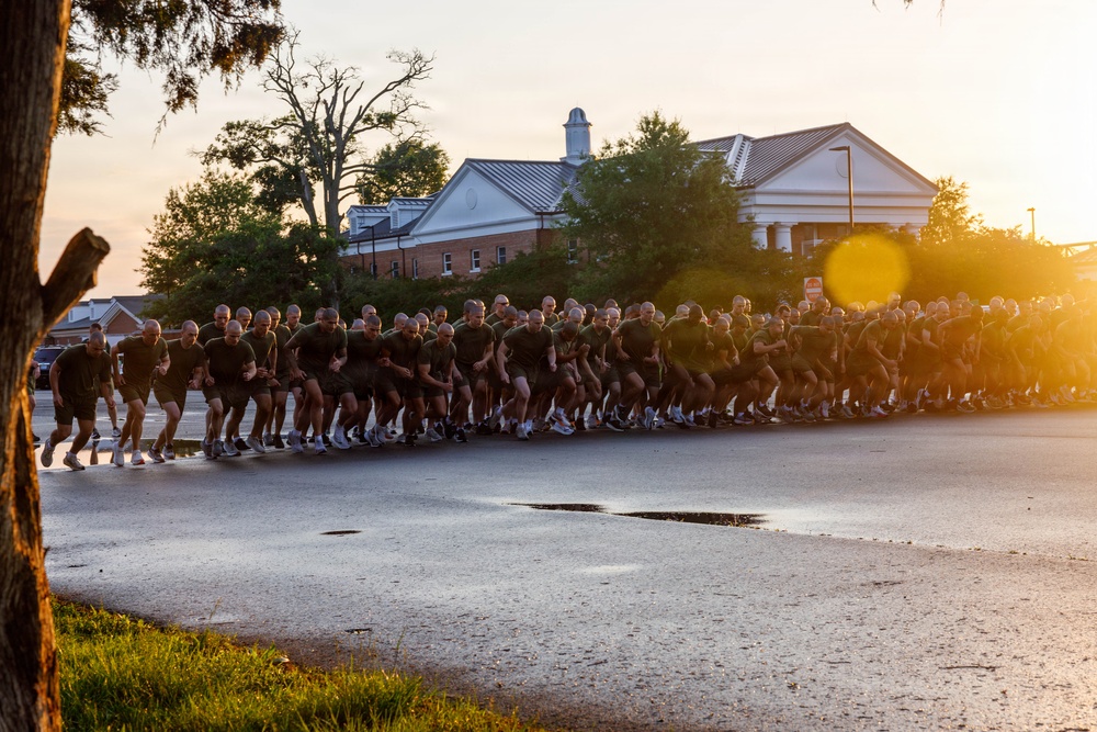 U.S. Marine Corps Officer Candidates with OCS conduct the Inventory PFT