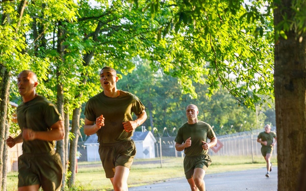 U.S. Marine Corps Officer Candidates with OCS conduct the Inventory PFT