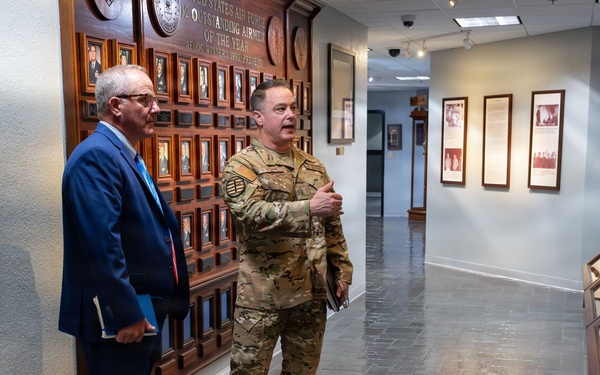 SAF/FM visits Hurlburt Field for AFSOC Financial Management Summit