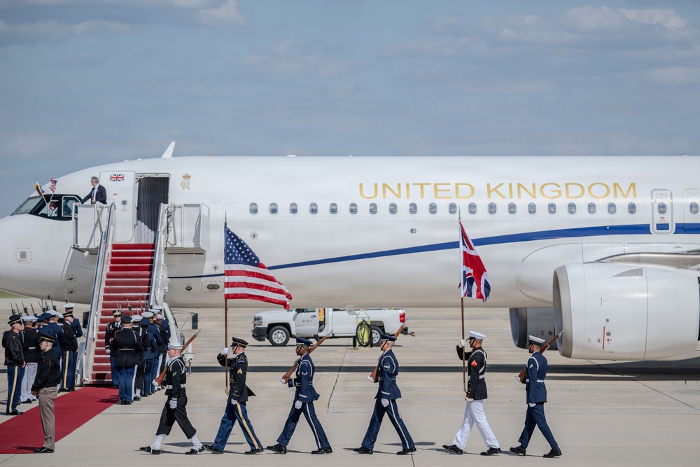 Honor guard supports King Charles III state visit departure
