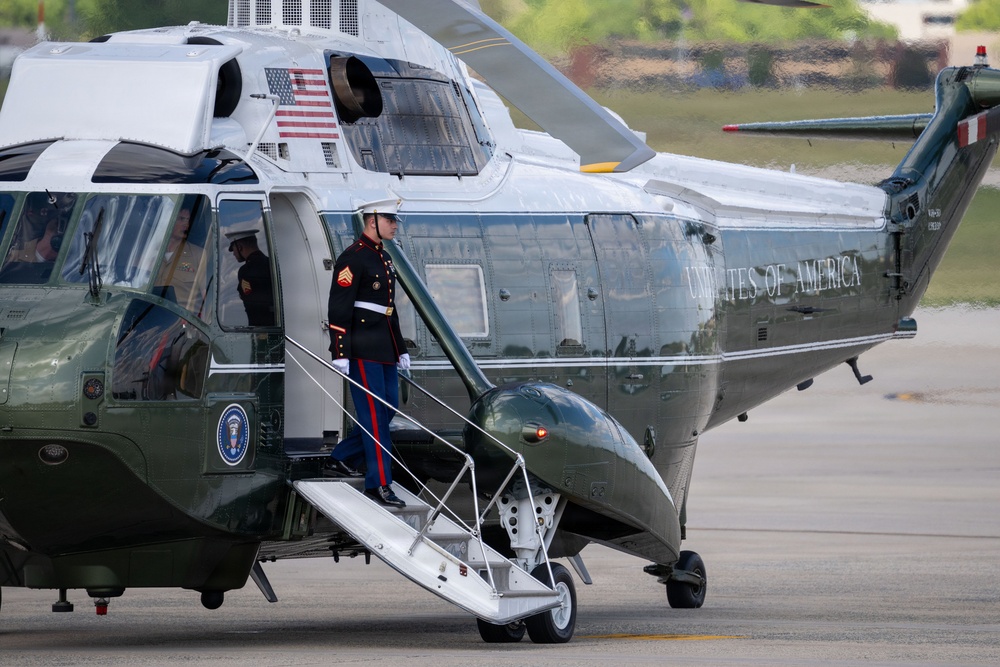 Honor guard supports King Charles III state visit departure