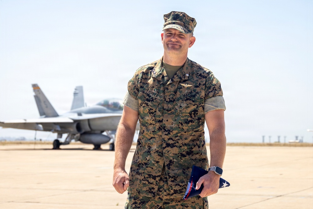 Lt. Col. Everett bids farewell to MCAS Miramar and the Corps