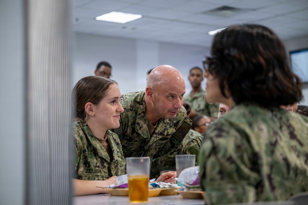 Adm. Kilby Visits Recruit Training Command