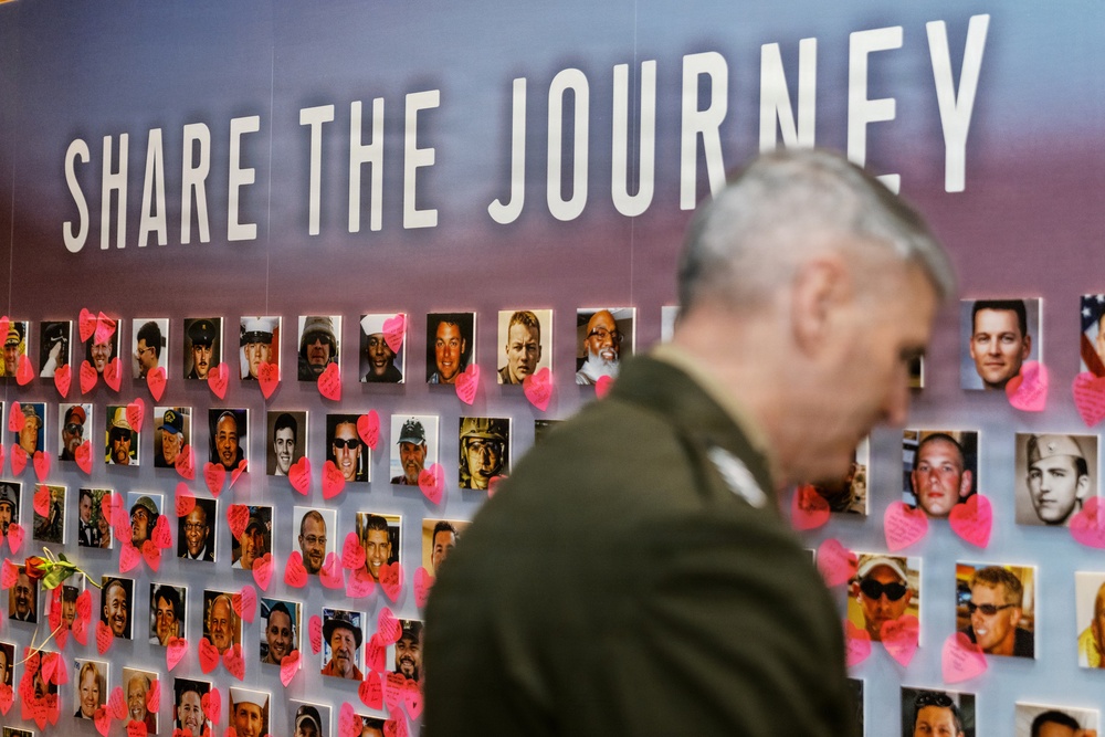 VCJCS Attends the 32nd Annual National Military Survivor Seminar hosted by TAPS
