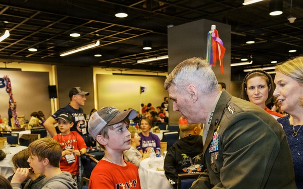 VCJCS Attends the 32nd Annual National Military Survivor Seminar hosted by TAPS