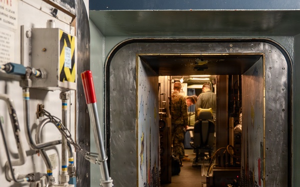 Inside the Capsule: The Silent Watch of America’s Missileers