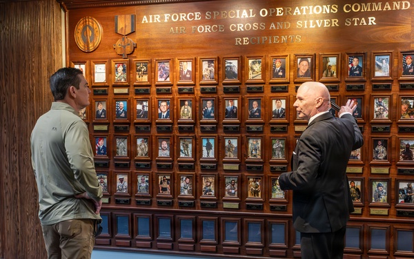 House Intelligence Committee Member tours AFSOC Headquarters