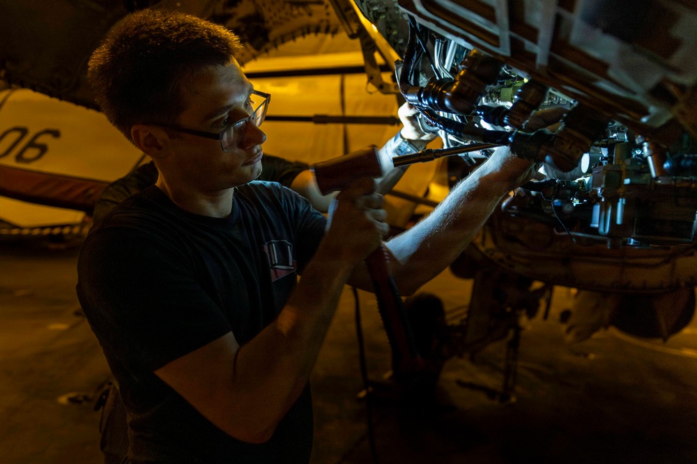 USS Abraham Lincoln Conducts Aircraft Maintenance