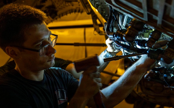 USS Abraham Lincoln Conducts Aircraft Maintenance