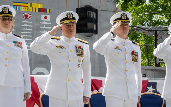 PNSY Hold Change of Command Ceremony for Squadron TWO