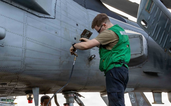 USS Abraham Lincoln Conducts Flight Deck Operations