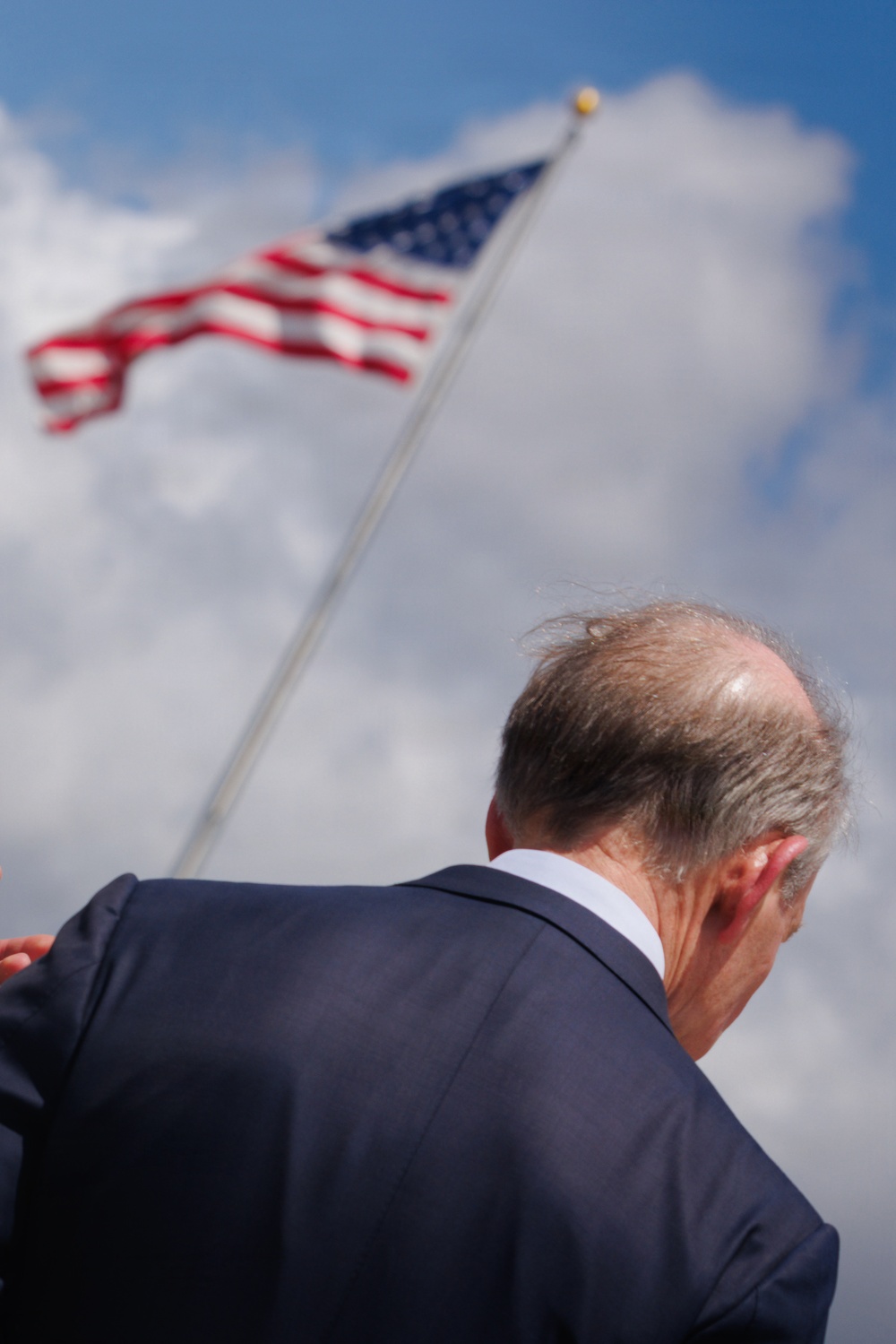 SEC Chairman Tours MCB Camp Pendleton