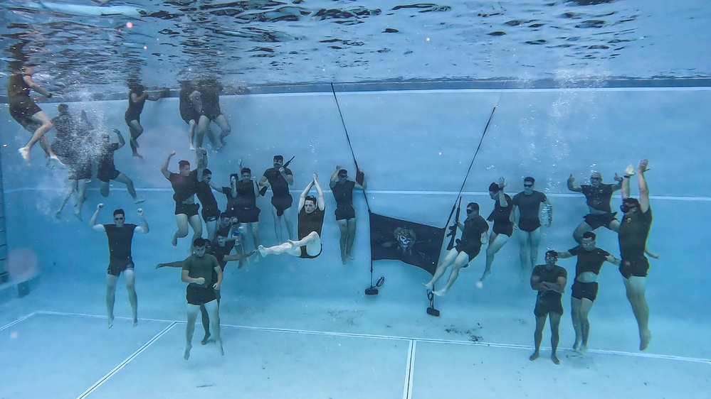 Marines receive NAMs for life saving efforts