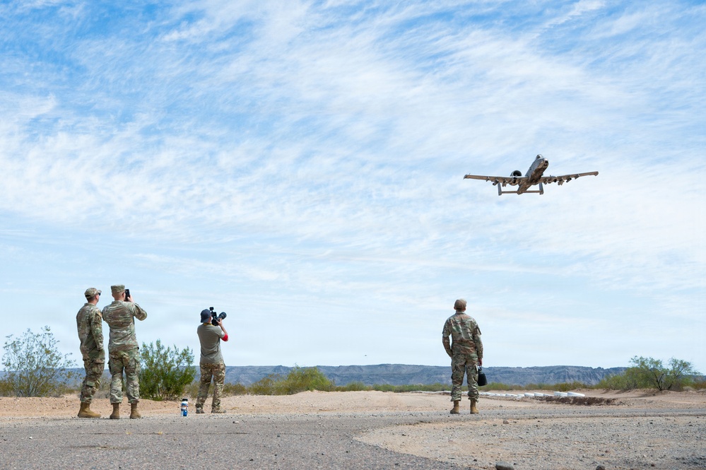 DM Hosts A-10 Range Day