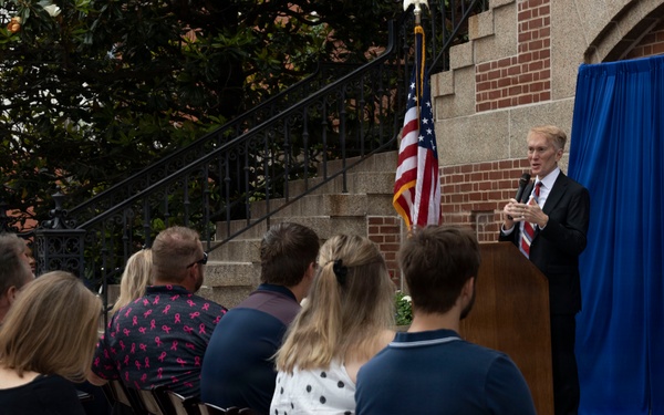 Guthrie Dedicates Post Office to Marine, Medal of Honor Recipient and Mail Carrier Oscar J. Upham