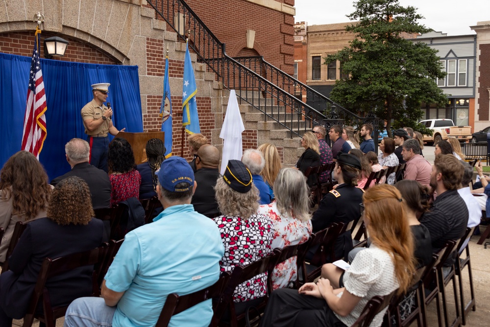 Guthrie Dedicates Post Office to Marine, Medal of Honor Recipient and Mail Carrier Oscar J. Upham