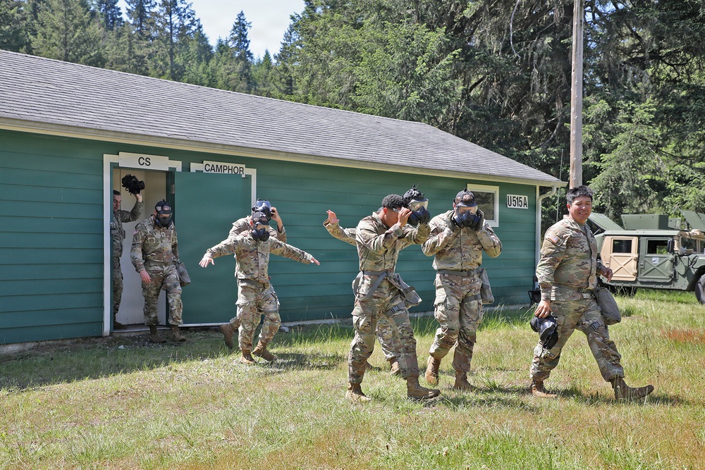 13th CSSB Soldiers Inhale Annual CBRN Training
