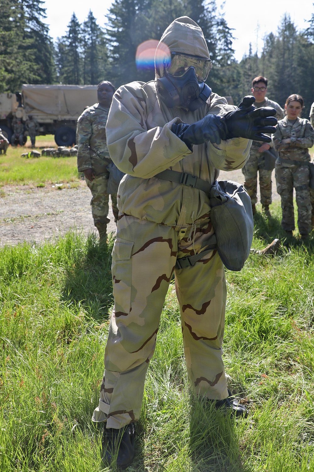 13th CSSB Soldiers Inhale Annual CBRN Training